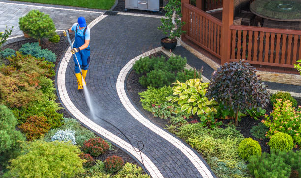 Best Deck Pressure Washing  in Newfoundland, NJ